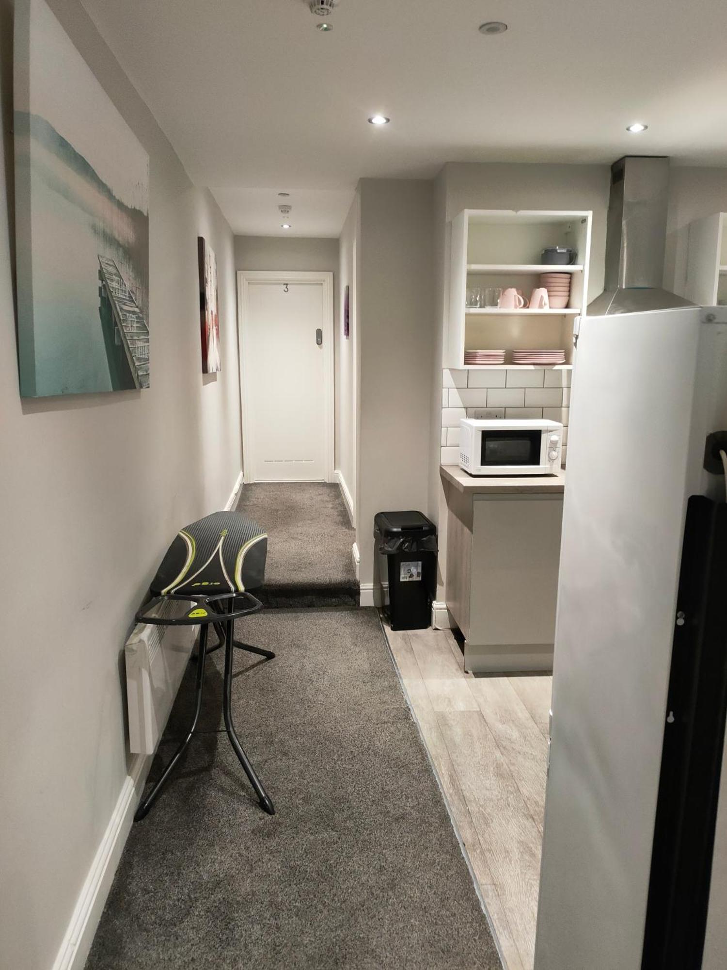 Beautiful Double Bedroom Liverpool Bagian luar foto